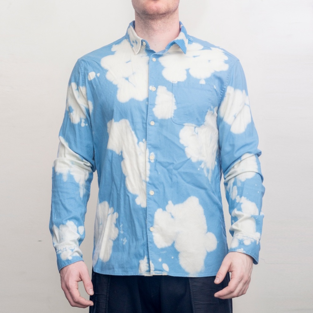 Urban Outfitters Cloudy Sky Men's Shirt Size M